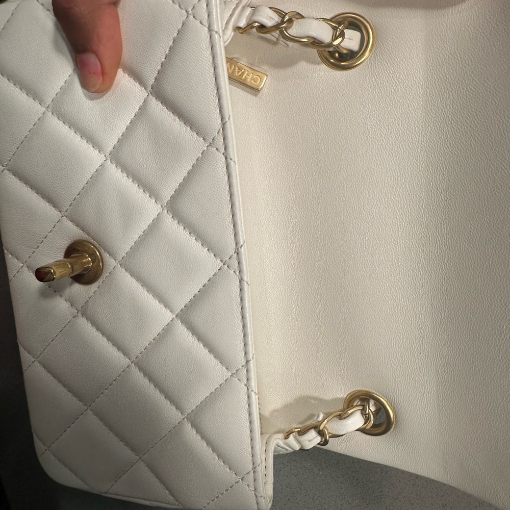 Chanel Classic Mini flap - Picture 10 of 15